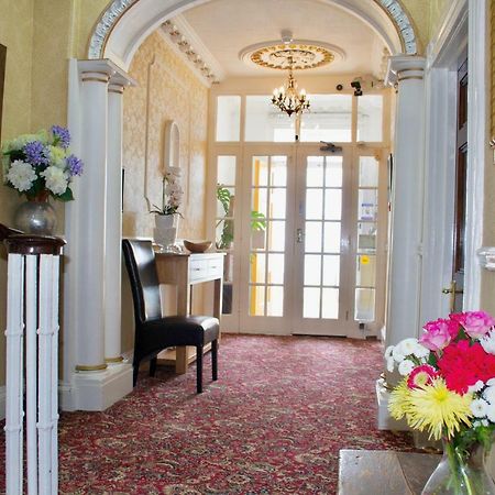 Helmsman Guesthouse Aberystwyth Bagian luar foto
