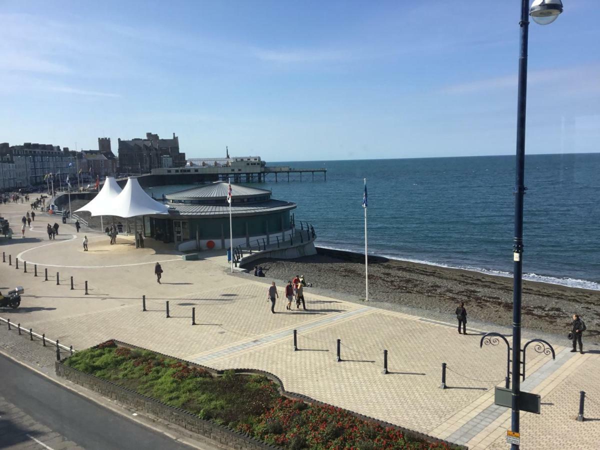 Helmsman Guesthouse Aberystwyth Bagian luar foto